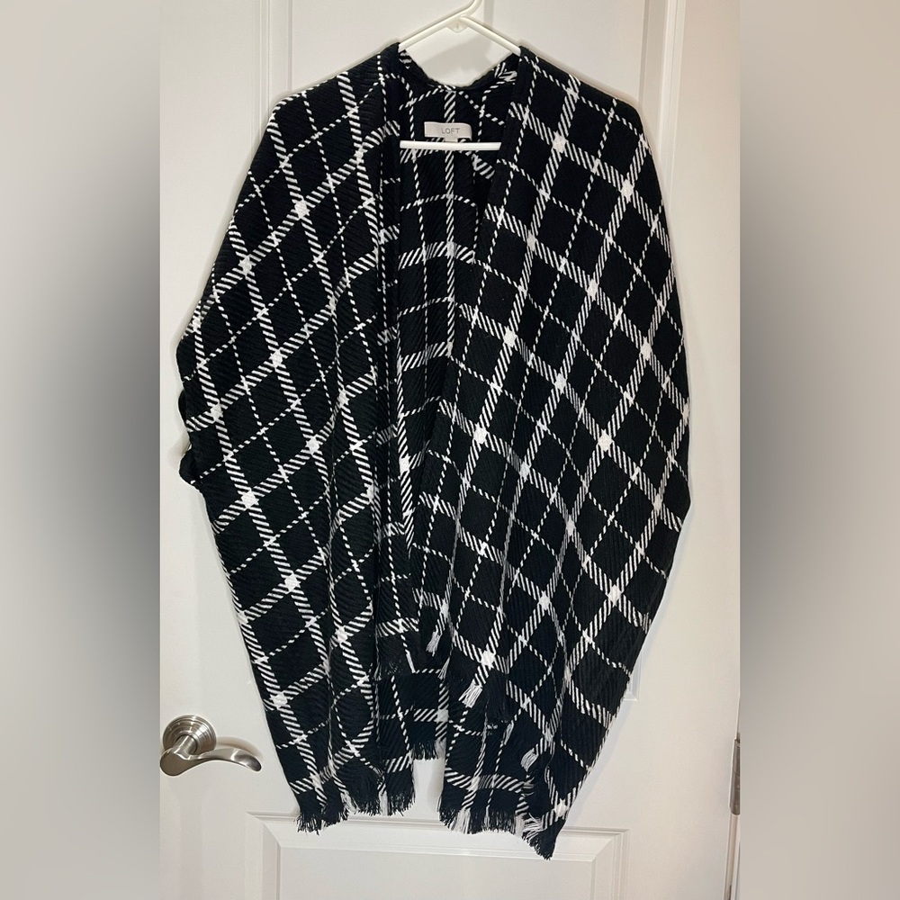 Loft Black and White Plaid Poncho with Fringe Size M/L